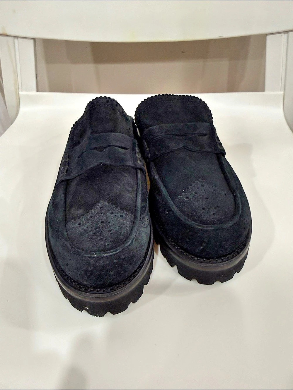 The office of Angela Scott Sole Mules Black EU 371⁄2